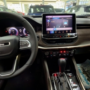 Jeep COMMANDER 2.0 TD380 TURBO DIESEL OVERLAND AT9