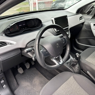 Peugeot 208 1.2 ALLURE 12V FLEX 4P MANUAL