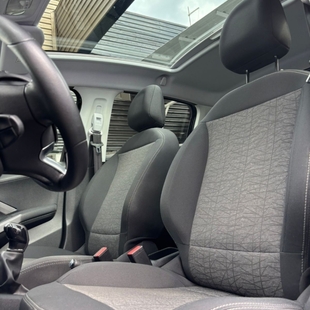 Peugeot 208 1.2 ALLURE 12V FLEX 4P MANUAL