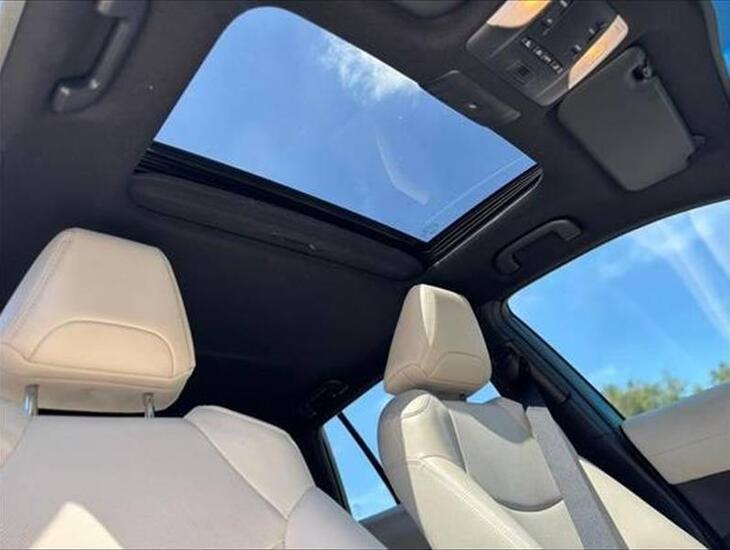 galeria COROLLA CROSS