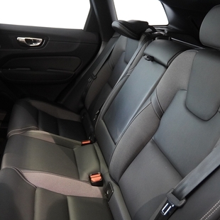 Volvo XC60 2.0 T8 RECHARGE ULTIMATE DARK AWD GEARTRONIC