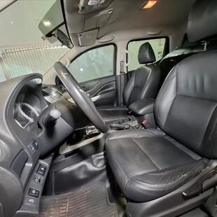 Nissan FRONTIER 2.3 16V TURBO DIESEL ATTACK CD 4X4 AUTOMÁTICO