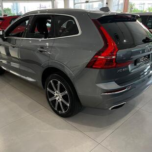 Volvo XC60 2.0 T8 HYBRID INSCRIPTION AWD GEARTRONIC