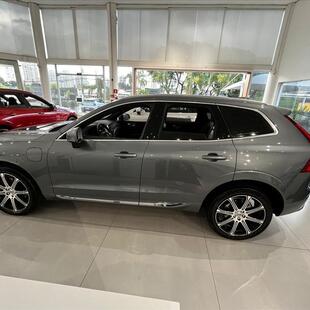 Volvo XC60 2.0 T8 HYBRID INSCRIPTION AWD GEARTRONIC