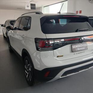 Volkswagen T-CROSS 1.4 250 TSI TOTAL FLEX HIGHLINE AUTOMÁTICO