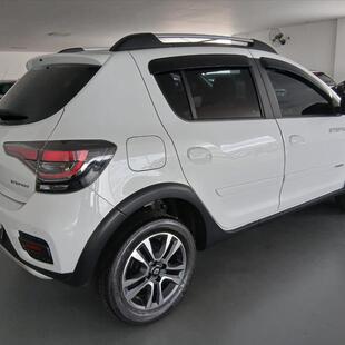 Renault STEPWAY 1.6 16V SCE FLEX ICONIC X-TRONIC