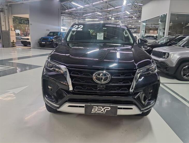 galeria HILUX SW4
