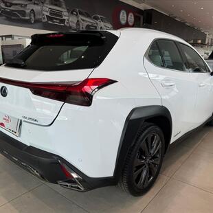 Lexus UX 250h 2.0 VVT-I HYBRID F-SPORT CVT