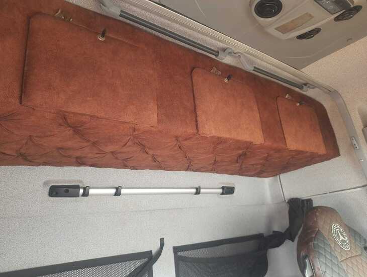 galeria MERCEDES BENZ AXOR 2536 S 6X2