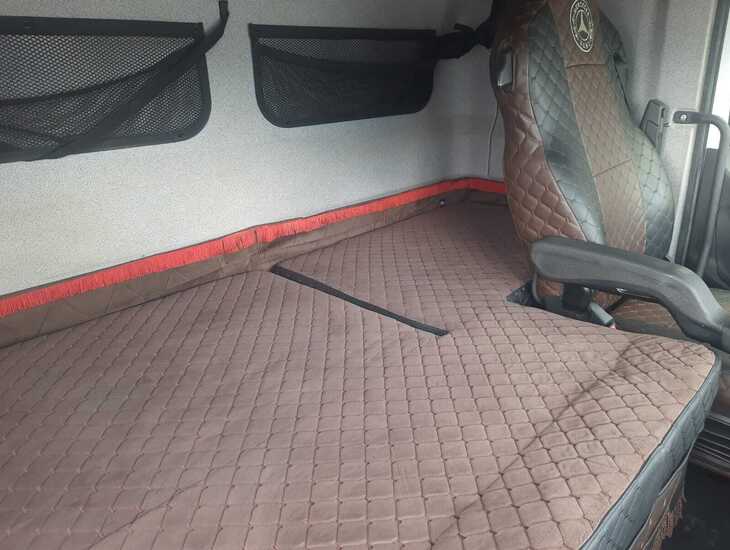 galeria MERCEDES BENZ AXOR 2536 S 6X2