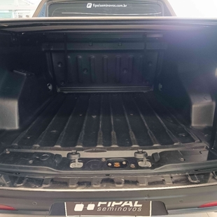 Fiat TORO 2.0 16V TURBO DIESEL VOLCANO 4WD AT9