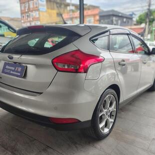 Ford FOCUS 1.6 SE 16V FLEX 4P MANUAL