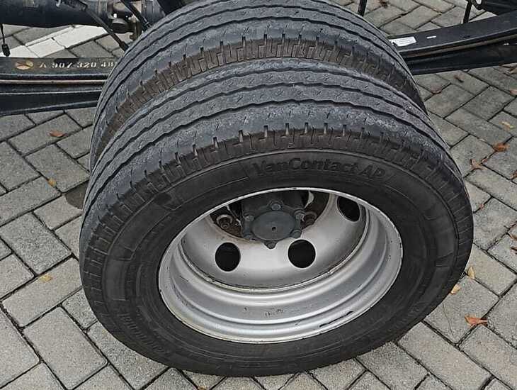 galeria SPRINTER 516 CHASSIS EXTRA LONGA