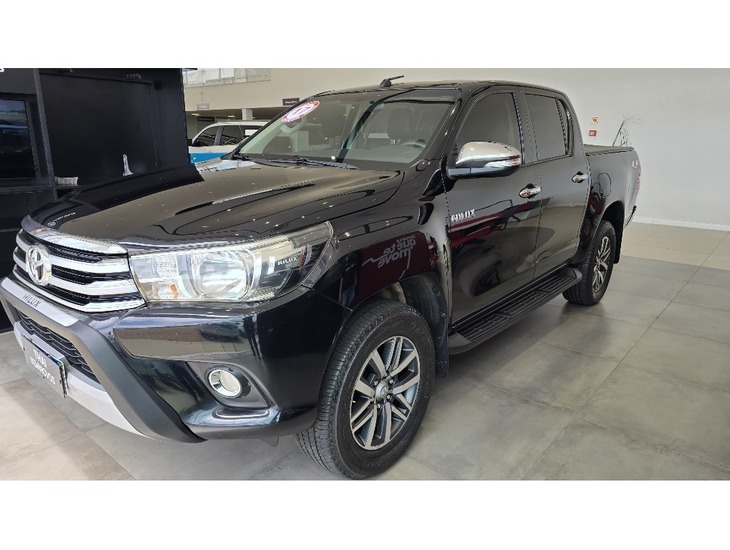 galeria HILUX