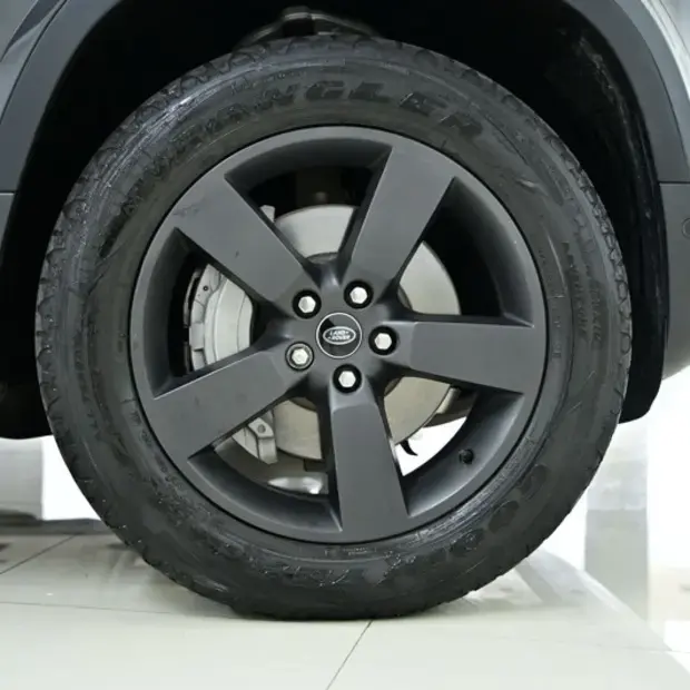 Land Rover Defender 90 D300 HSE Diesel Aut.( Hibr.)