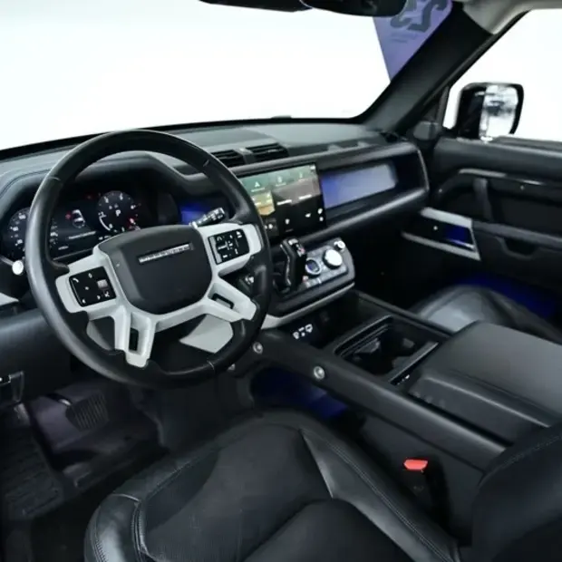 Land Rover Defender 90 D300 HSE Diesel Aut.( Hibr.)