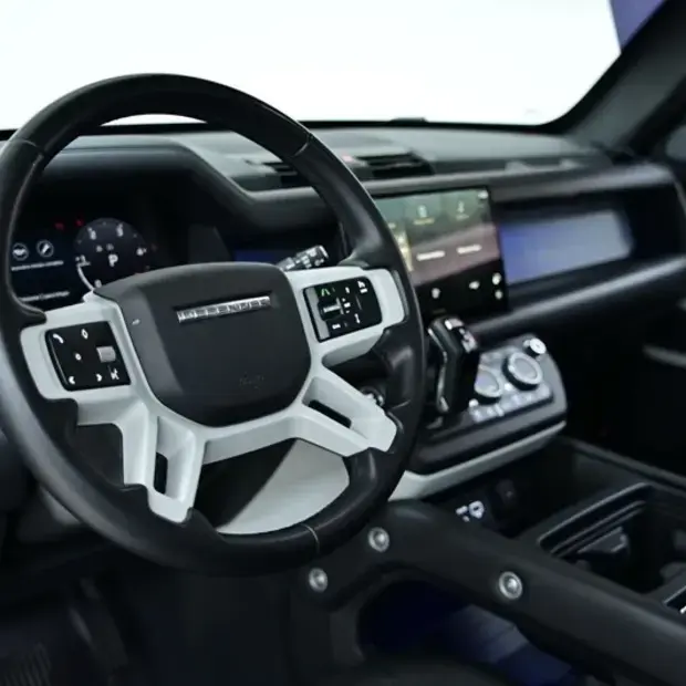 Land Rover Defender 90 D300 HSE Diesel Aut.( Hibr.)