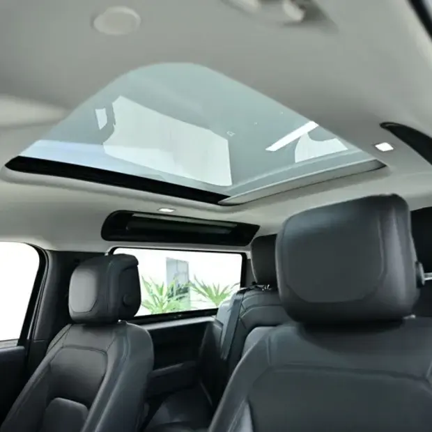 Land Rover Defender 90 D300 HSE Diesel Aut.( Hibr.)