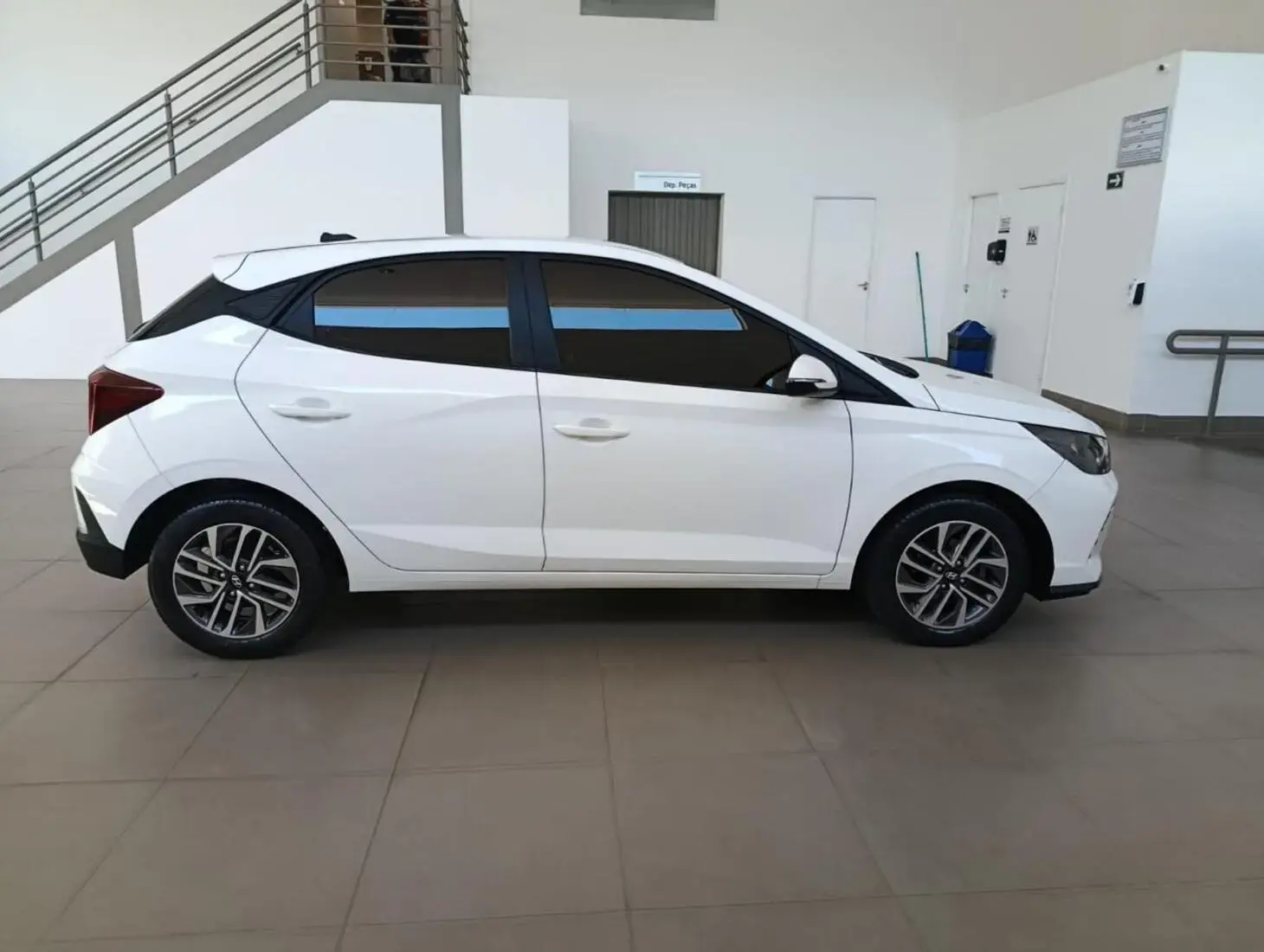 galeria Hb20 Limited Manual