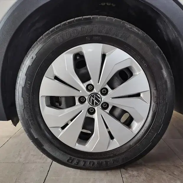 Volkswagen T-CROSS 1.0 200 TSI TOTAL FLEX AUTOMÁTICO