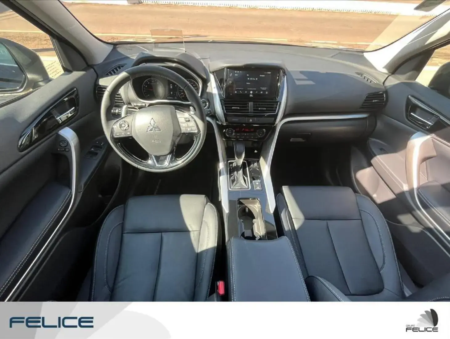 galeria ECLIPSE CROSS