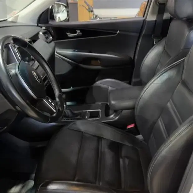 Kia SORENTO 2.4 16V GASOLINA EX 7L AUTOMÁTICO