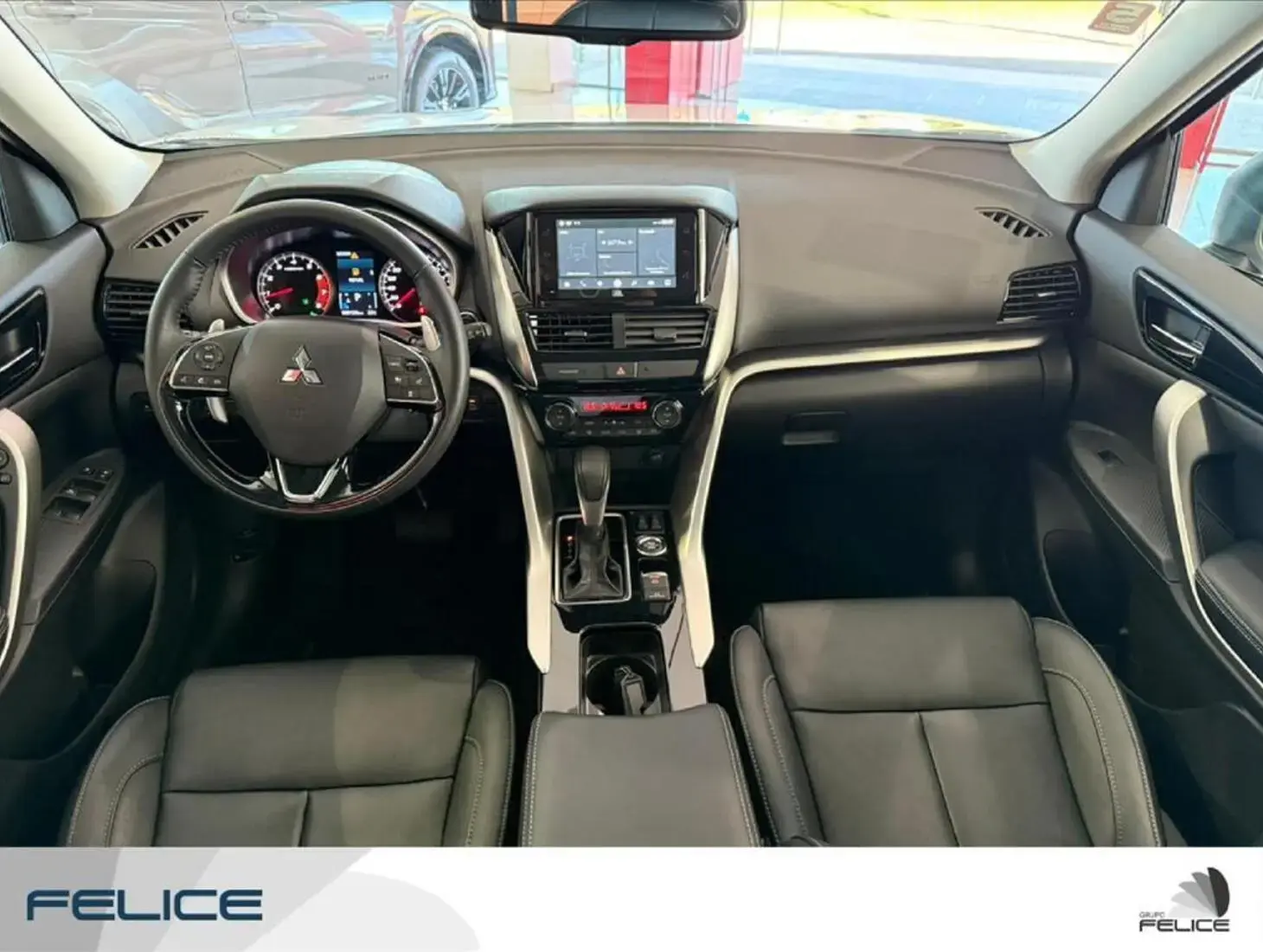 galeria ECLIPSE CROSS