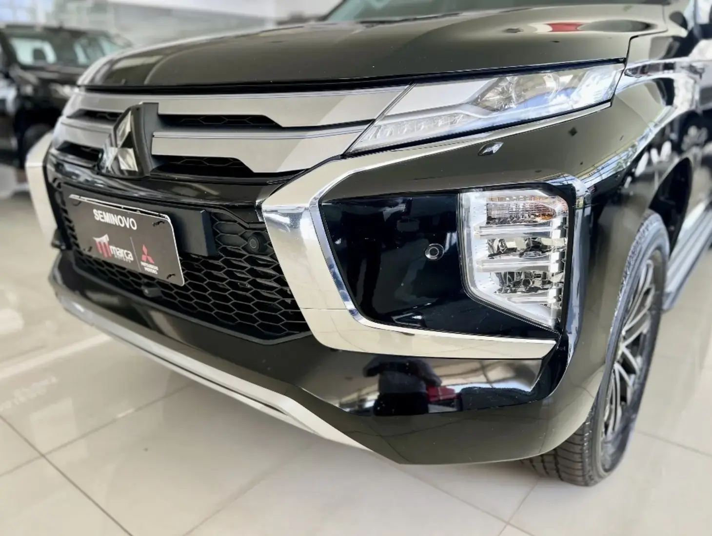 galeria PAJERO SPORT