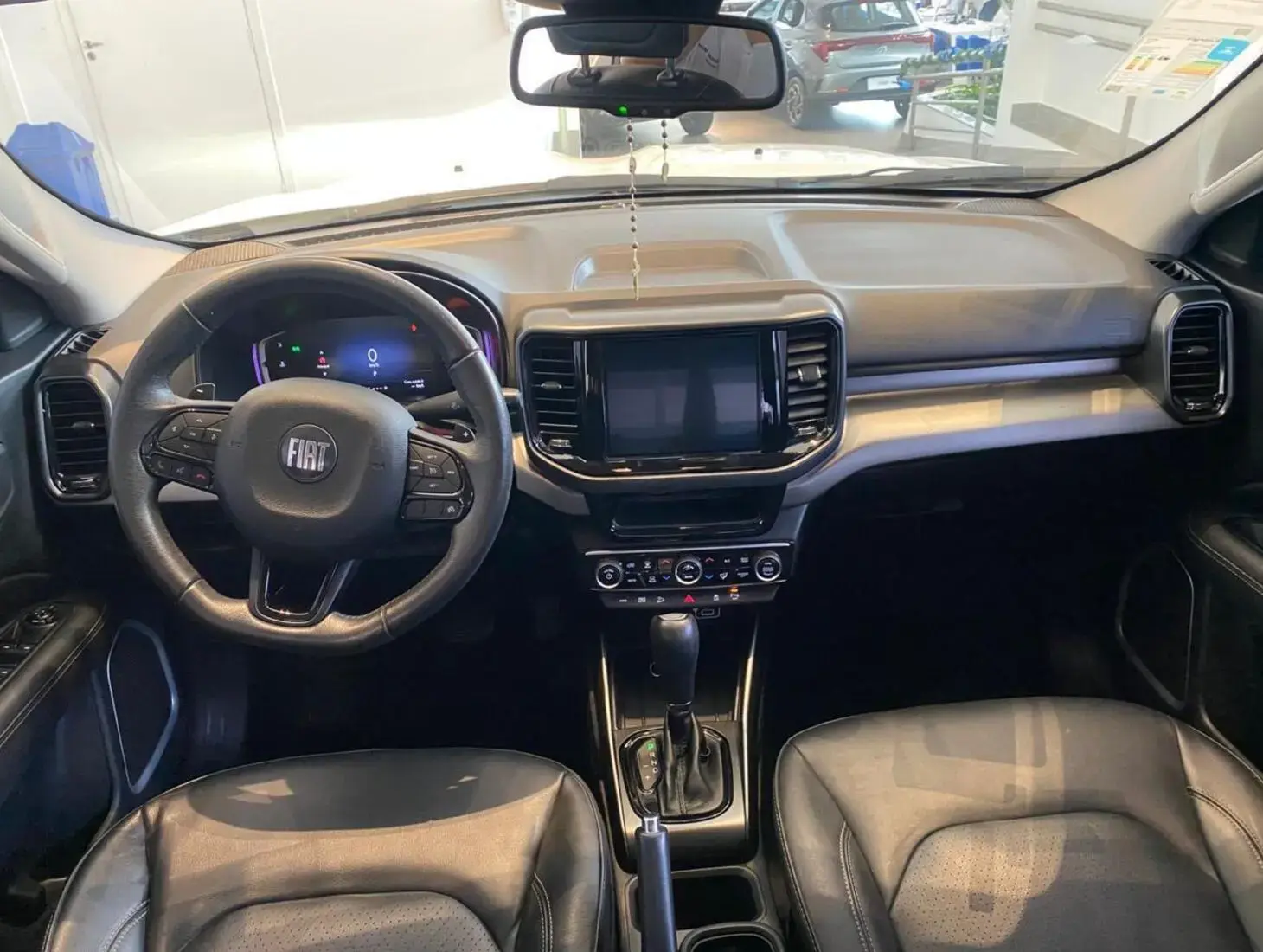 galeria Fiat Toro Volcano AT9 4x4