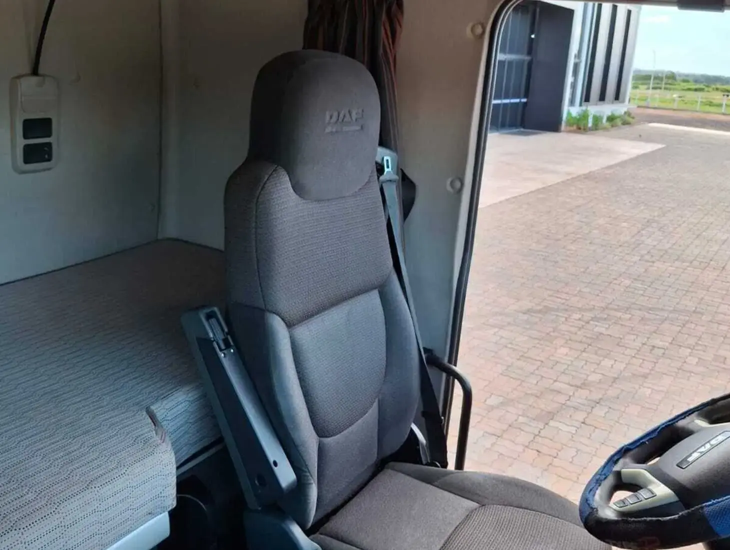 galeria DAF XF FTT 530 6x4