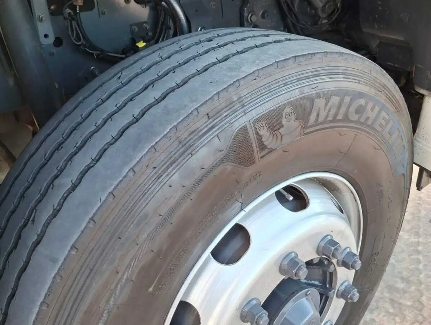 galeria DAF XF FTT 530 6x4