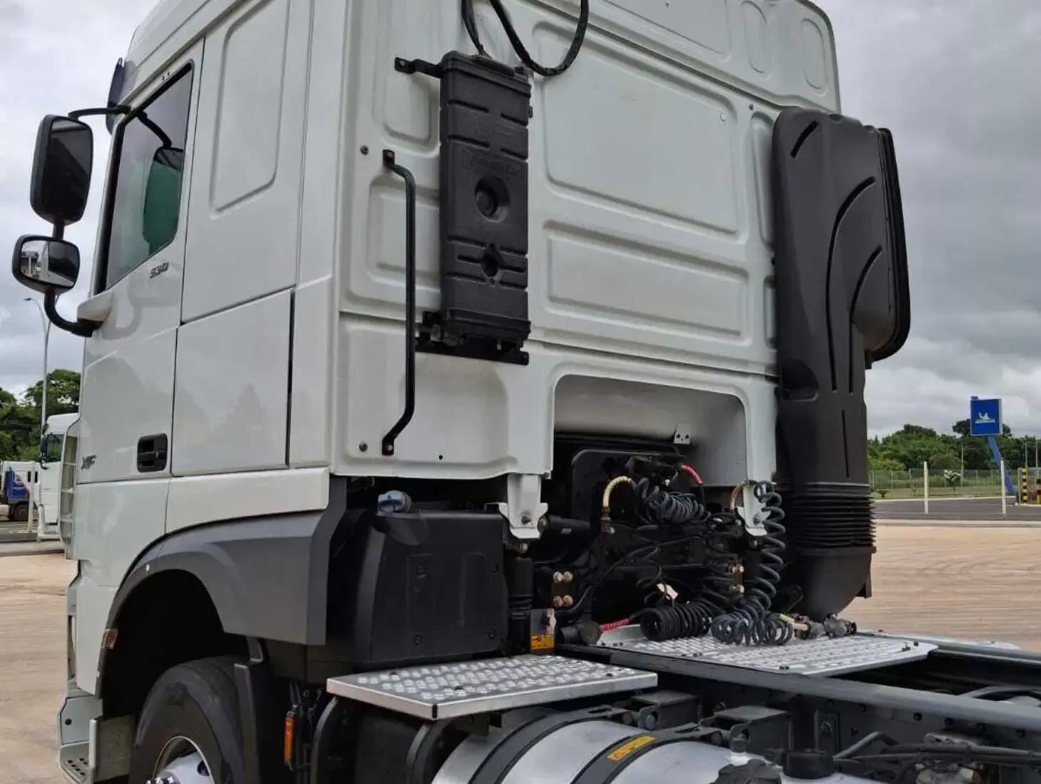 galeria DAF XF FTT 530 6x4