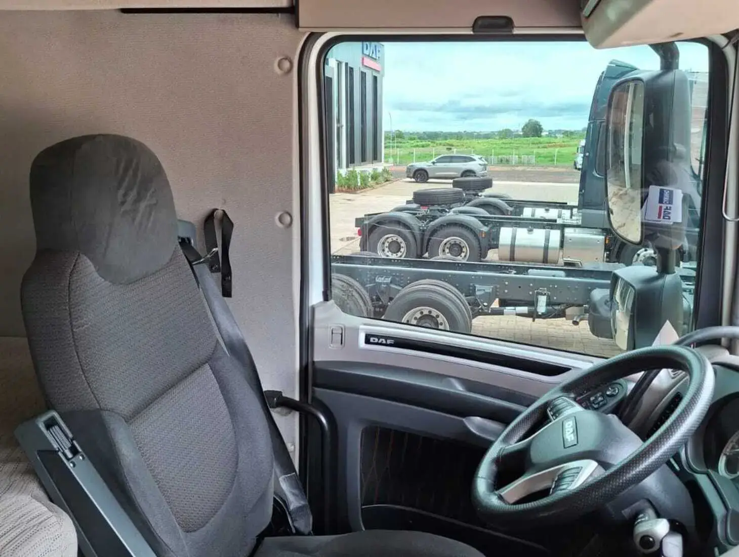 galeria DAF XF FTT 530 6x4