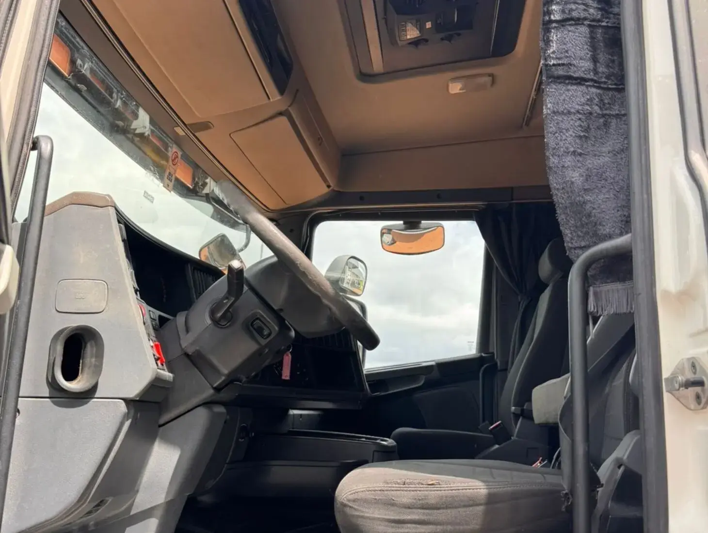 galeria SCANIA R 440 6X2