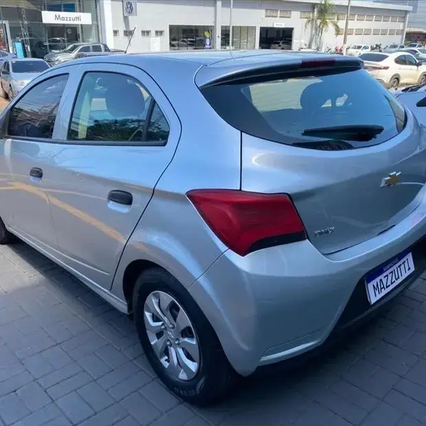 Chevrolet ONIX 1.0 MPFI JOY 8V FLEX 4P MANUAL