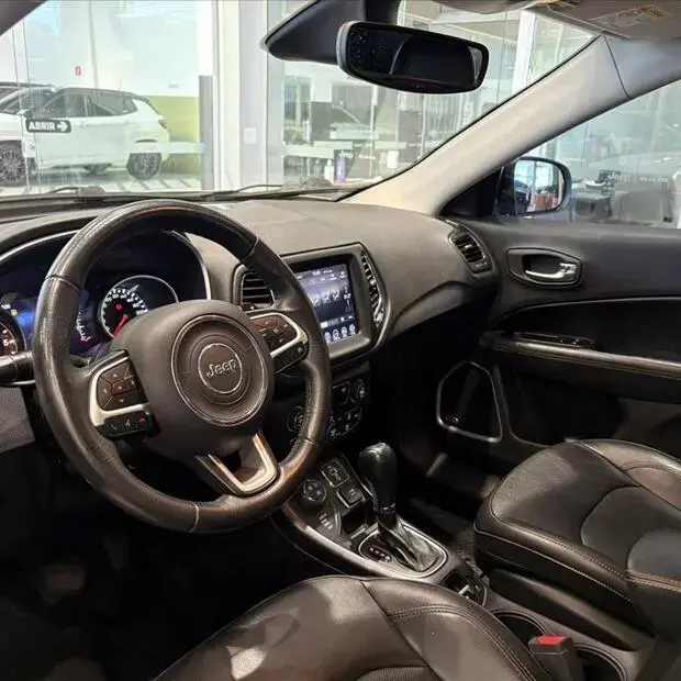 Jeep COMPASS 2.0 16V DIESEL LONGITUDE 4X4 AUTOMÁTICO