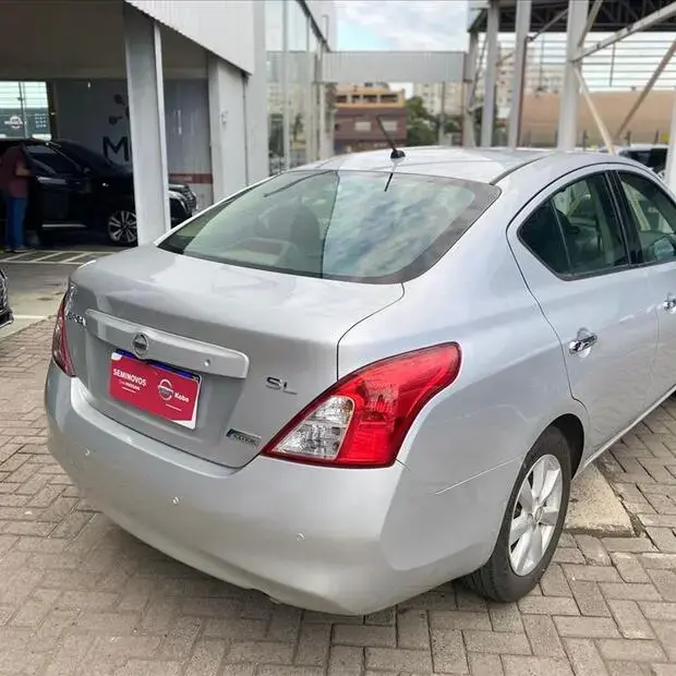 Nissan VERSA 1.6 16V FLEX SL 4P MANUAL
