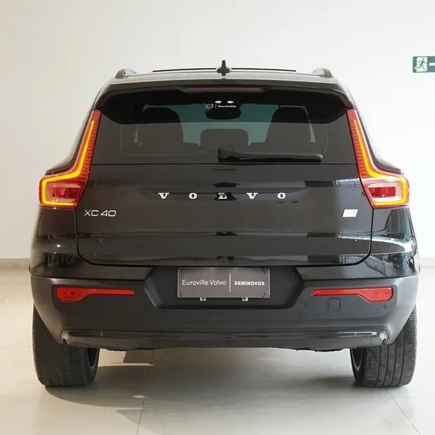 Volvo XC40 P8 RECHARGE TWIN ELECTRIC ULTIMATE AWD