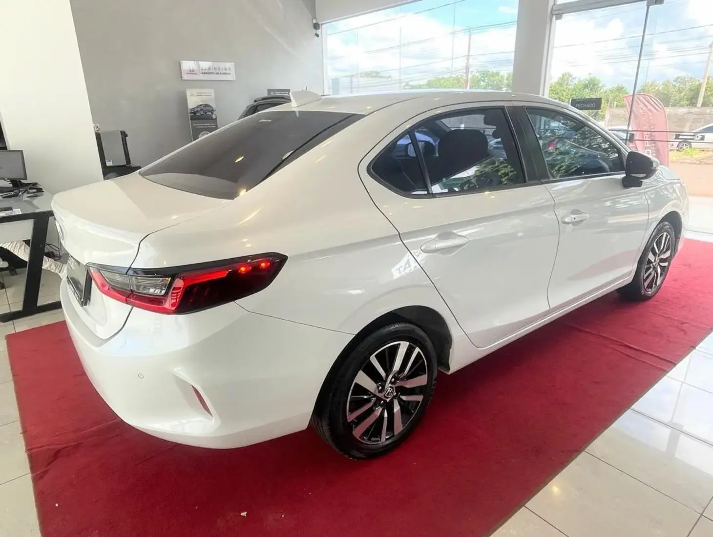 galeria CITY SEDAN EXL 1.5 16v