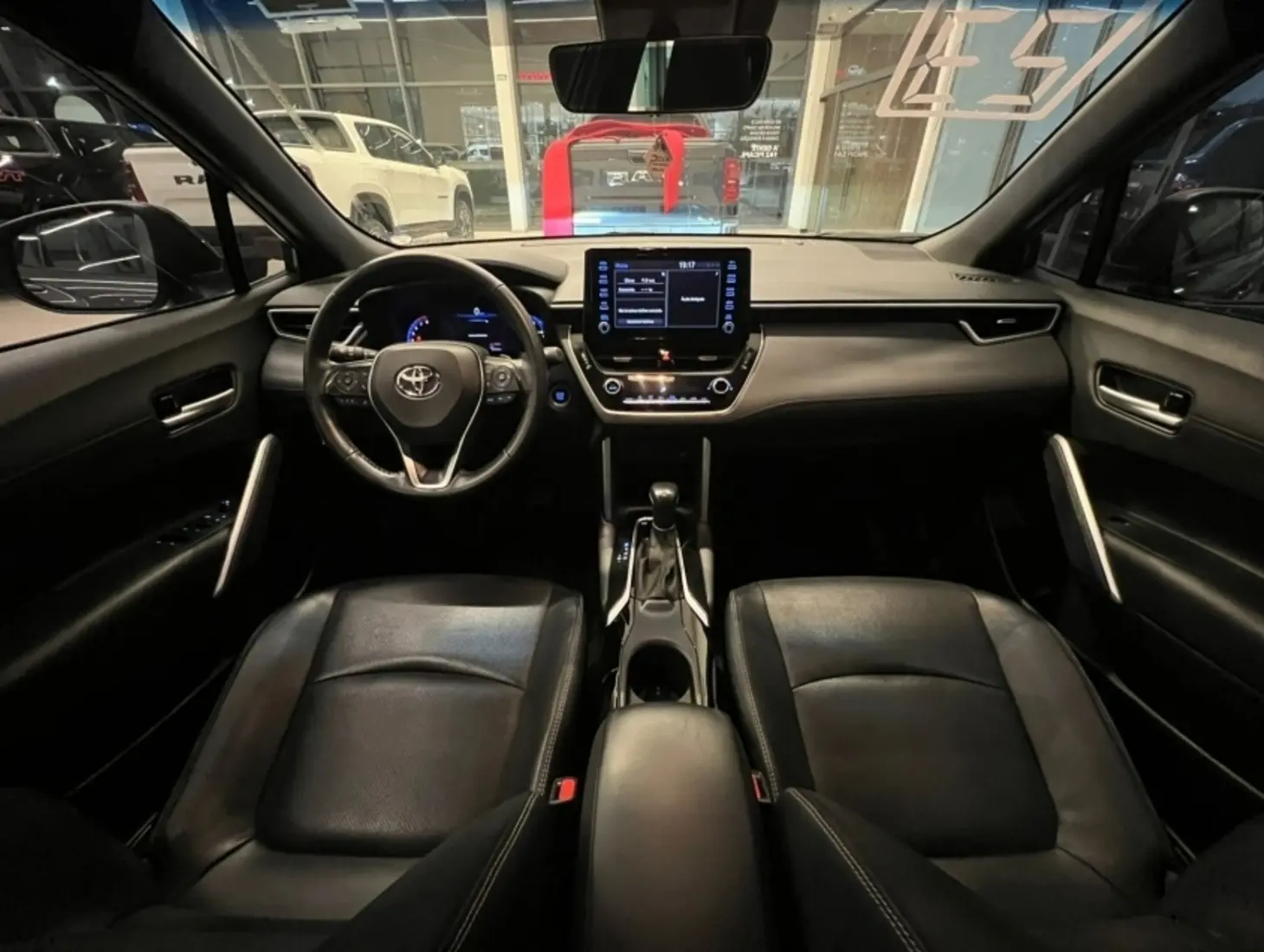 galeria COROLLA CROSS