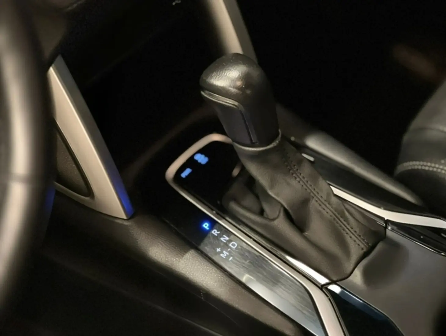 galeria COROLLA CROSS