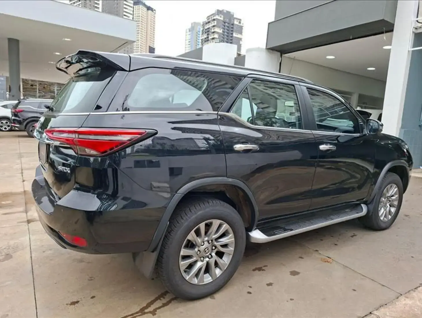 galeria HILUX SW4