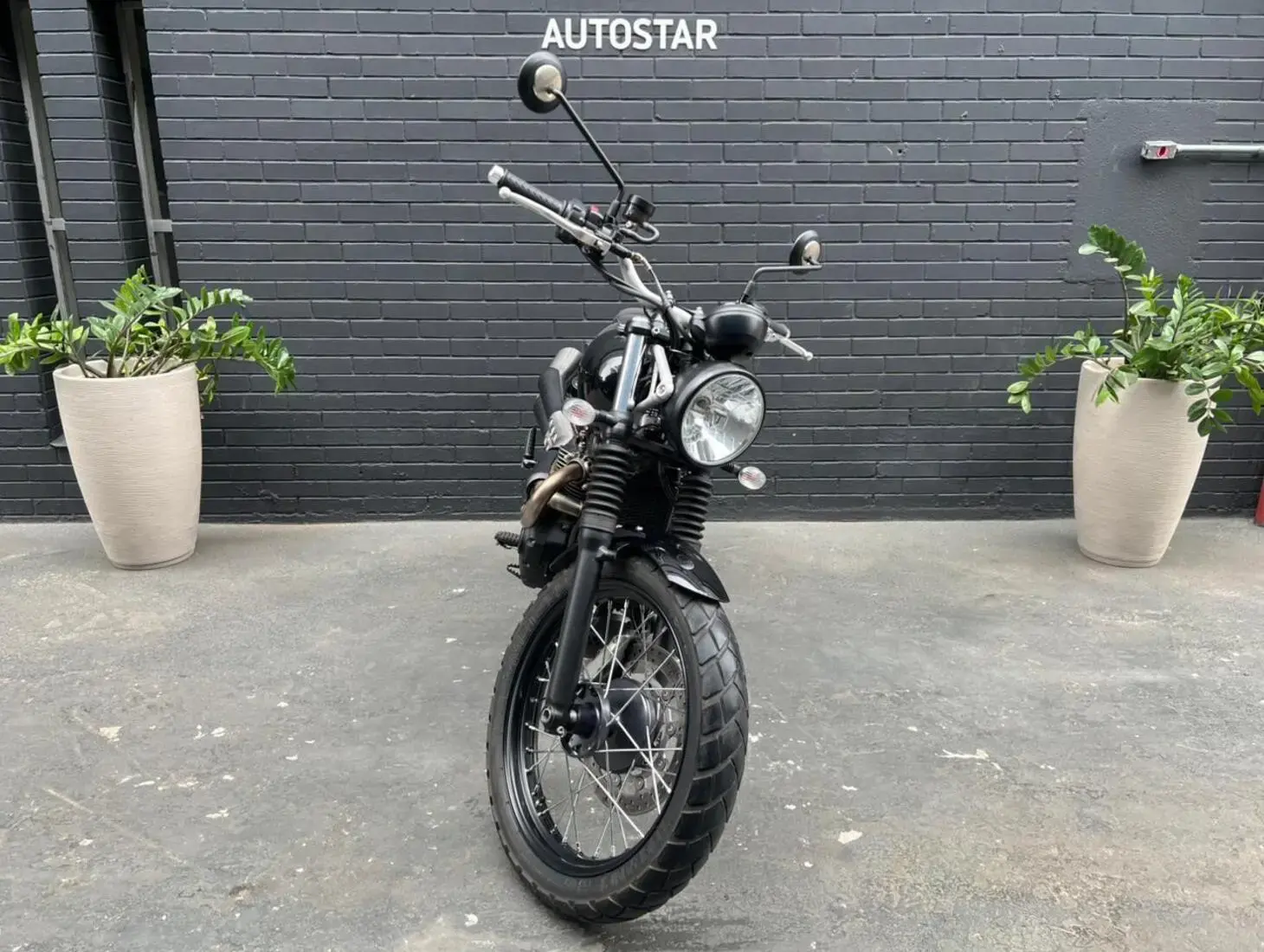 galeria Scrambler 900