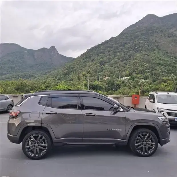 Jeep COMPASS 2.0 HURRICANE 4 TURBO GASOLINA OVERLAND AT9