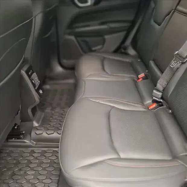 Jeep COMPASS 2.0 HURRICANE 4 TURBO GASOLINA OVERLAND AT9