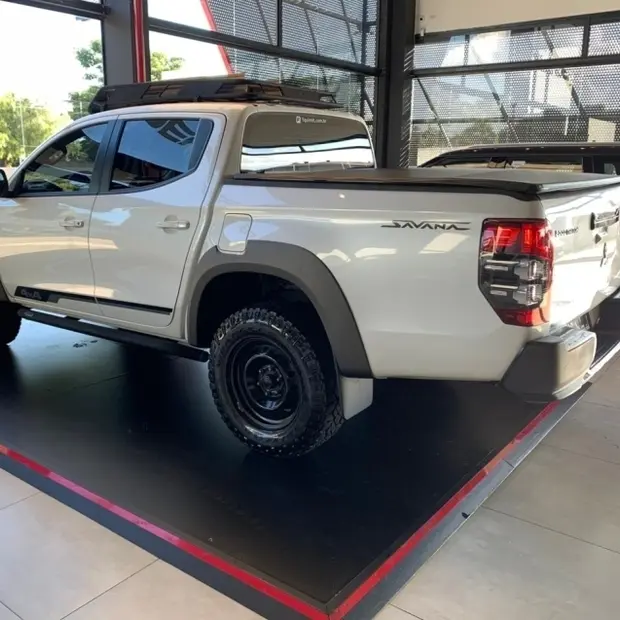 Mitsubishi L200 TRITON 2.4 16V TURBO DIESEL SPORT SAVANA CD 4P 4X4 AUTOMÁTICO