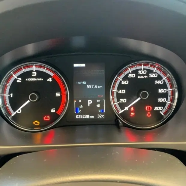 Mitsubishi L200 TRITON 2.4 16V TURBO DIESEL SPORT SAVANA CD 4P 4X4 AUTOMÁTICO