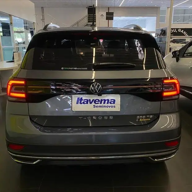 Volkswagen T-CROSS 1.0 200 TSI TOTAL FLEX COMFORTLINE AUTOMÁTICO