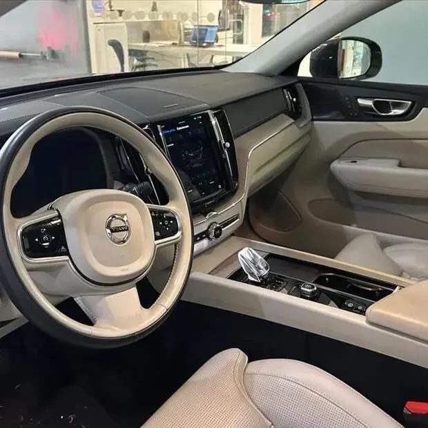 Volvo XC60 2.0 T8 RECHARGE ULTIMATE AWD GEARTRONIC