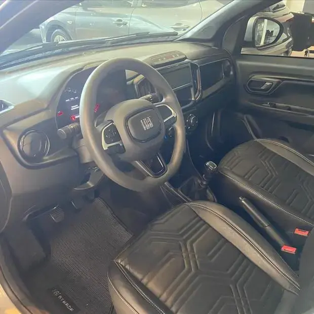 Fiat STRADA 1.3 FIREFLY FLEX FREEDOM CS MANUAL